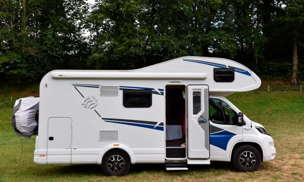 como limpiar autocaravana